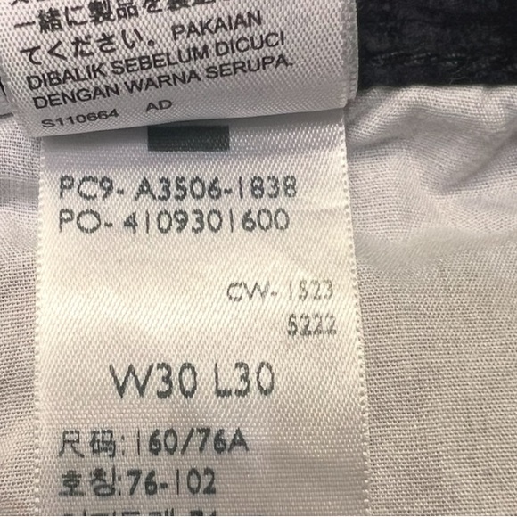 Levi’s Original Riveted Black Corduroy Pants W30 L30 Straight Fit Classic Style - Picture 3 of 5